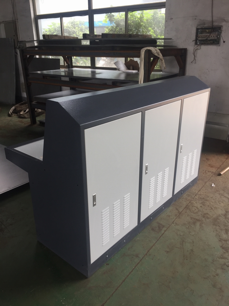 不銹鋼機(jī)柜與操作臺 蘇州一喆電氣設(shè)備為您提供仿威圖機(jī)柜解決方案